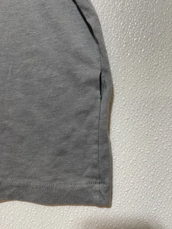 Harley-Davidson Gray Short Sleeve Tee with American Flag Motorcycle Graphic FLAW - Picture 2 of 6